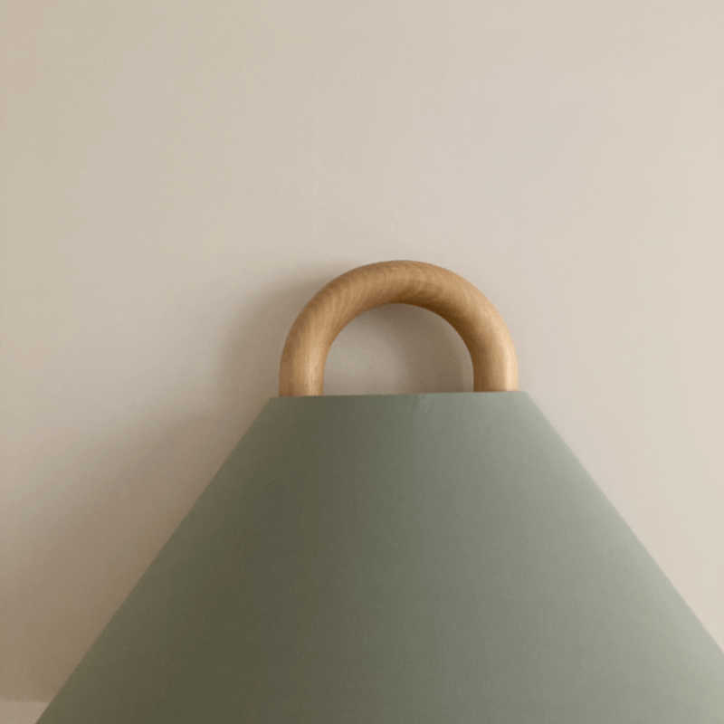 Semi-Circle Wandlampe | Holz-Metall Designleuchte im Minimalstil