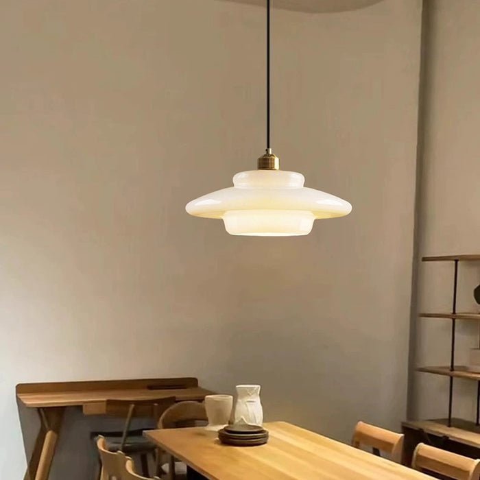Nordic Weißes Glas-Hängelicht | Zeitloses skandinavisches Design