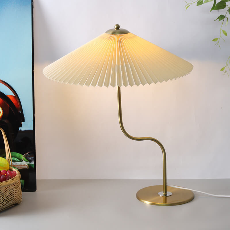 Retro Faltenschirm Tischlampe | Dekorative Schirmleuchte
