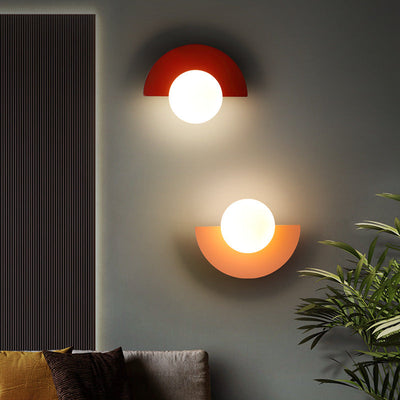 Aurora Halbkreis Wandleuchte | Farbige Glas Eleganz