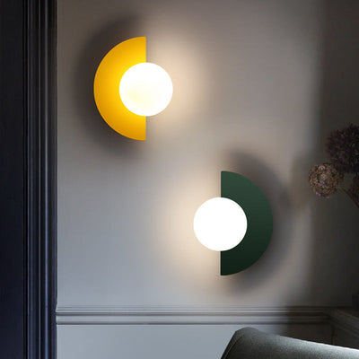 Aurora Halbkreis Wandleuchte | Farbige Glas Eleganz
