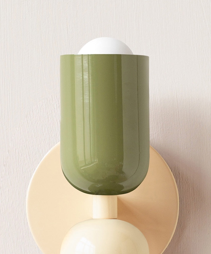 DIA Loop Bunte Wandlampe | Skandi Design