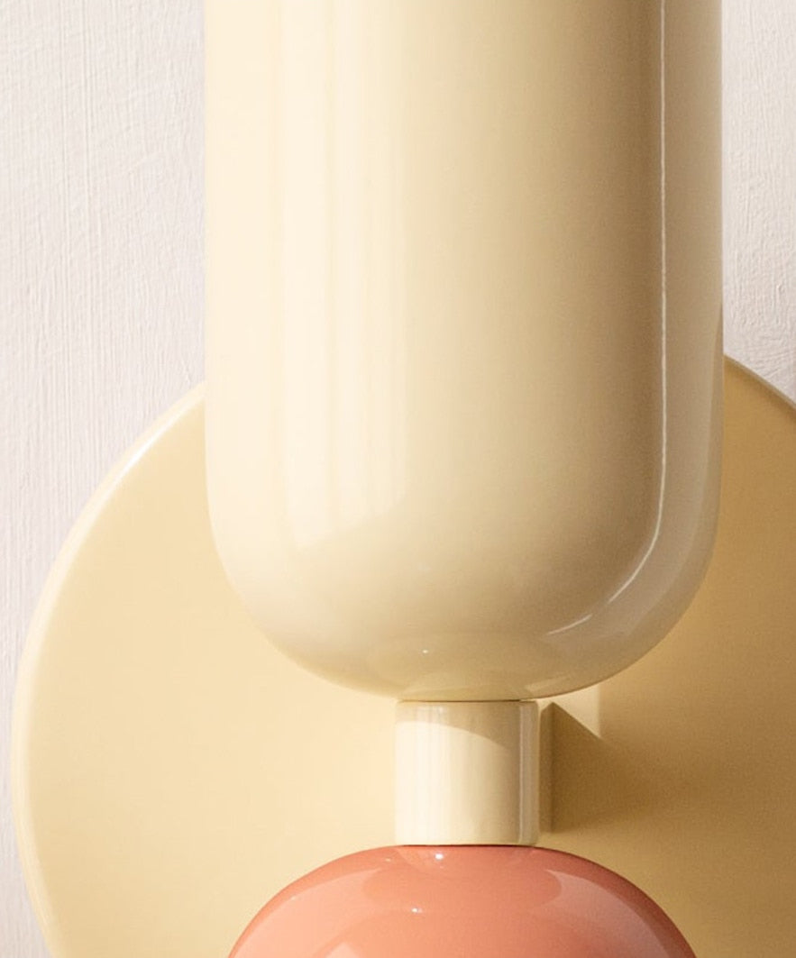 DIA Loop Bunte Wandlampe | Skandi Design