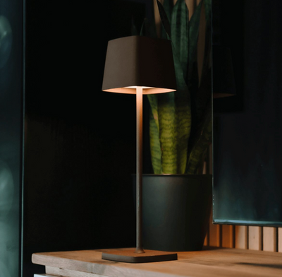 Flexilamp Tragbare Tischlampe | Kabelloses Lichtdesign