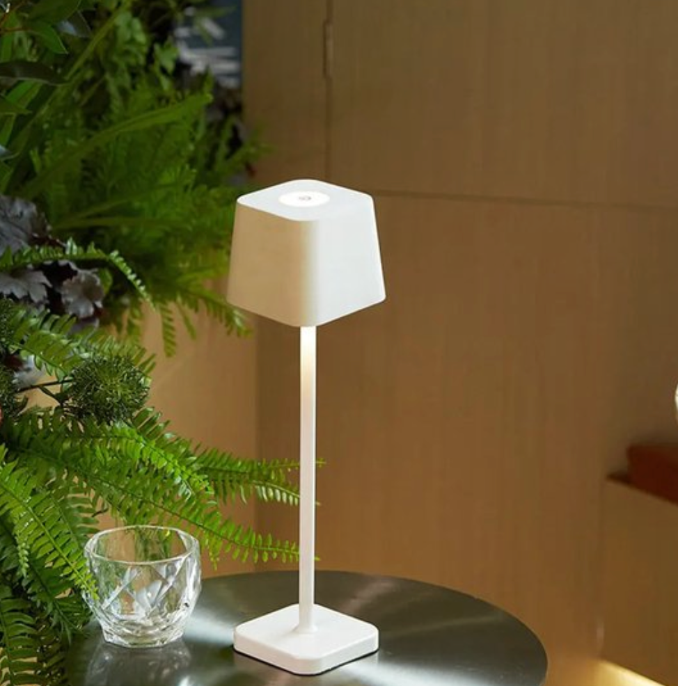 Flexilamp Tragbare Tischlampe | Kabelloses Lichtdesign