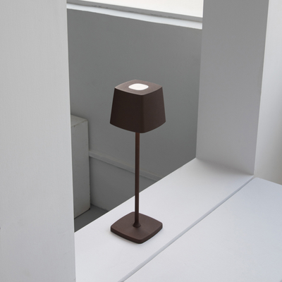 Flexilamp Tragbare Tischlampe | Kabelloses Lichtdesign