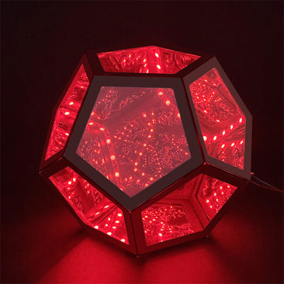 Trance Tischlampe | Geometrische LED-Lichtskulptur