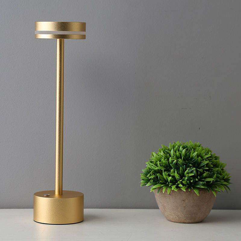 Mantar Radiance Lampe | Design Tischlampe Kabellos
